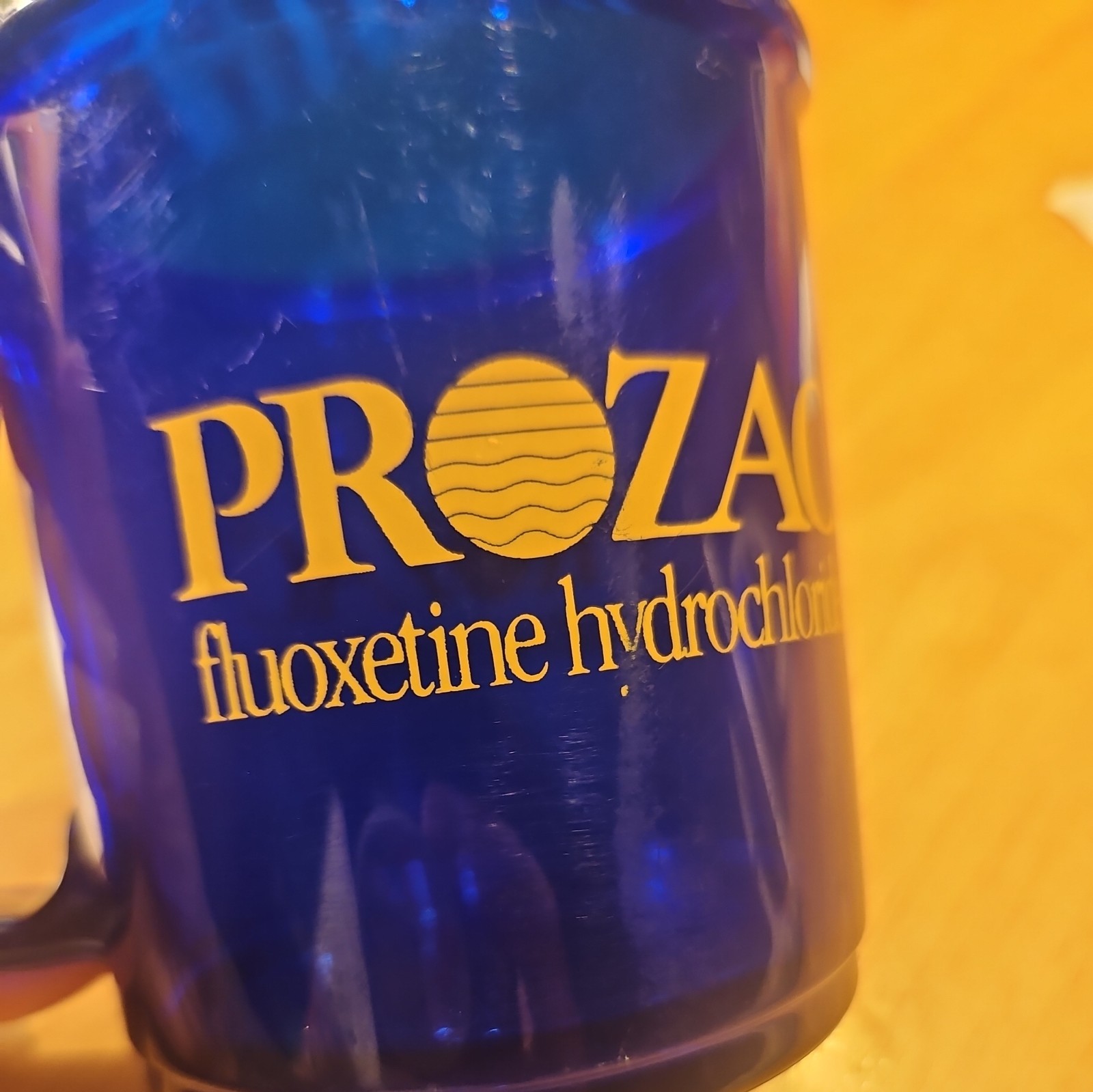PROZAC 💊 Cobalt Blue Plastic Coffee Mug Cup Lilly 💊 Pharma Drug Advertising