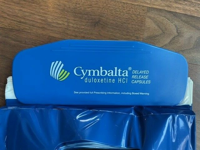 VINTAGE DRUG Rep PHARMACEUTICAL CYMBALTA Large FRIDGE MAGNET PLASTIC BAGS