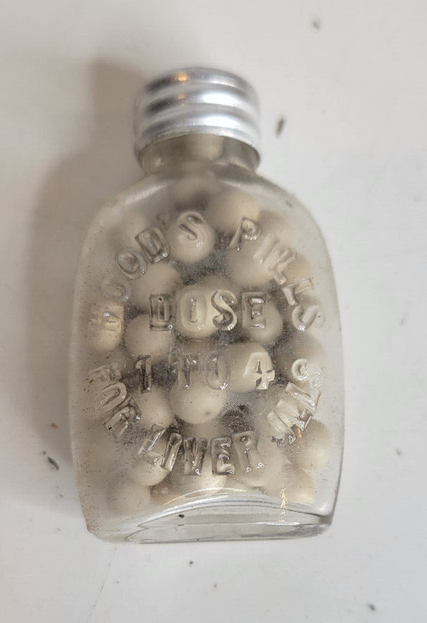 Vtg 1900’s Medicine Lot of 4 Chamberlain’s Paragon Hood’s Taurocol NOS (Lot 756)