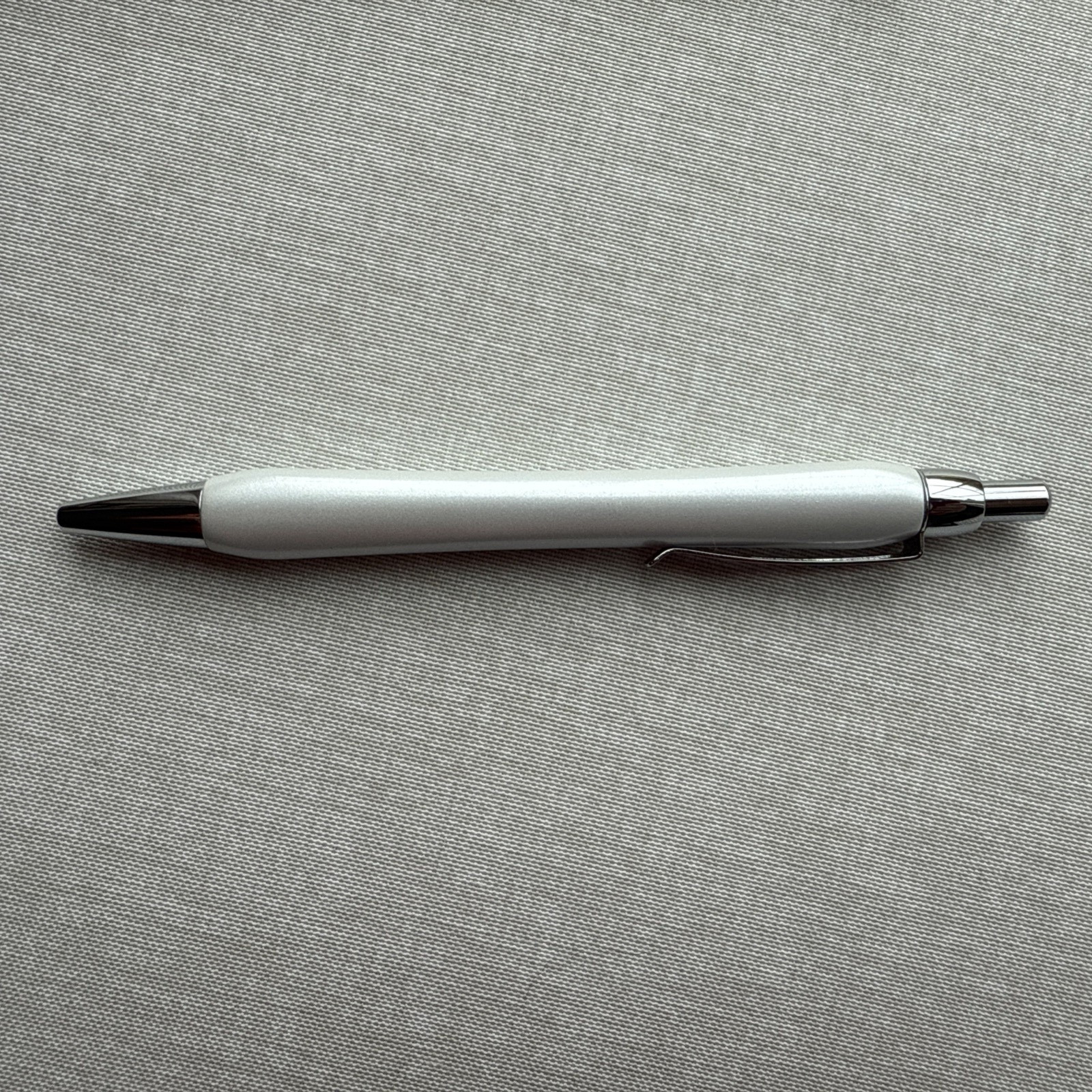 Lipitor Pharmaceutical Pen Pearl White And Chrome Drug Rep Advertising