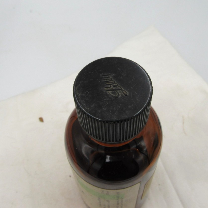 MM – 1980’s Eli Lilly Rose Soluble Indianapolis Ind 4 7/8″ Amber Medicine bottle