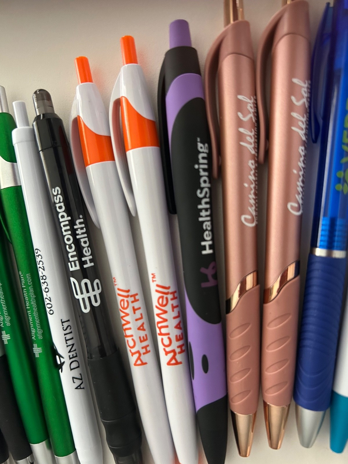 30 Lot Promo PENS Healthcare,Medical Service, Aging,Senior Living,Funeral,Health