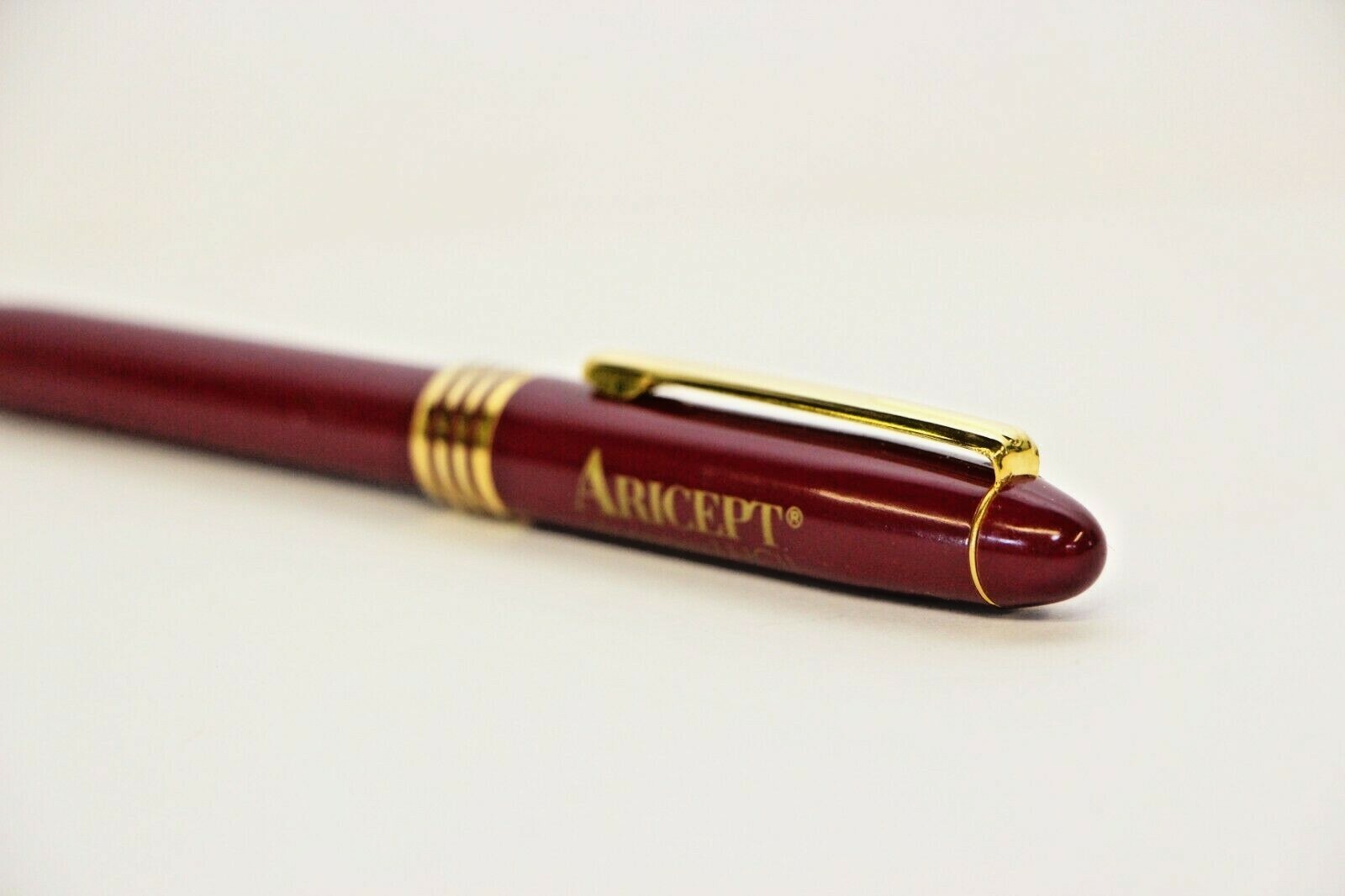 Drug Rep Pen ARICEPT Heavy Metal Doctor’s Issue Marble