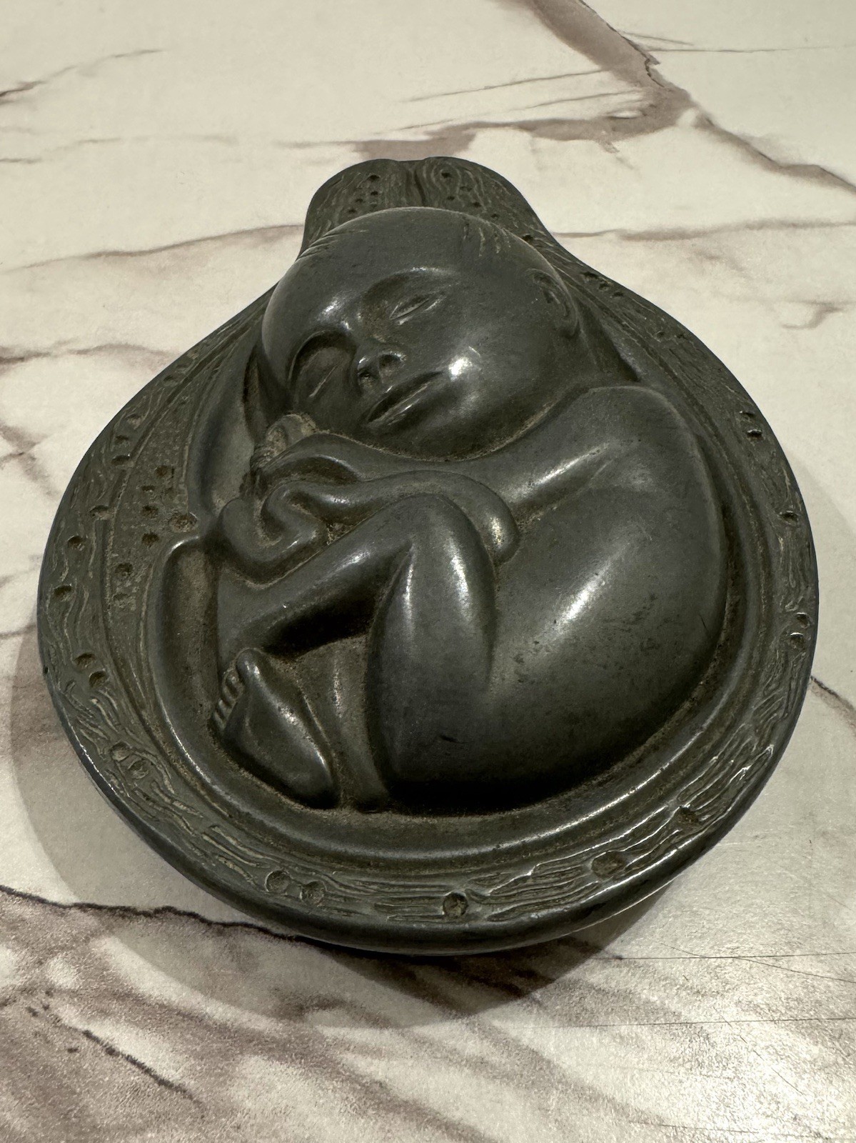 VINTAGE MEDICAL PHARMACEUTICAL PARKE-DAVIS FETAL PEWTER PAPERWEIGHT CA. 1950’s