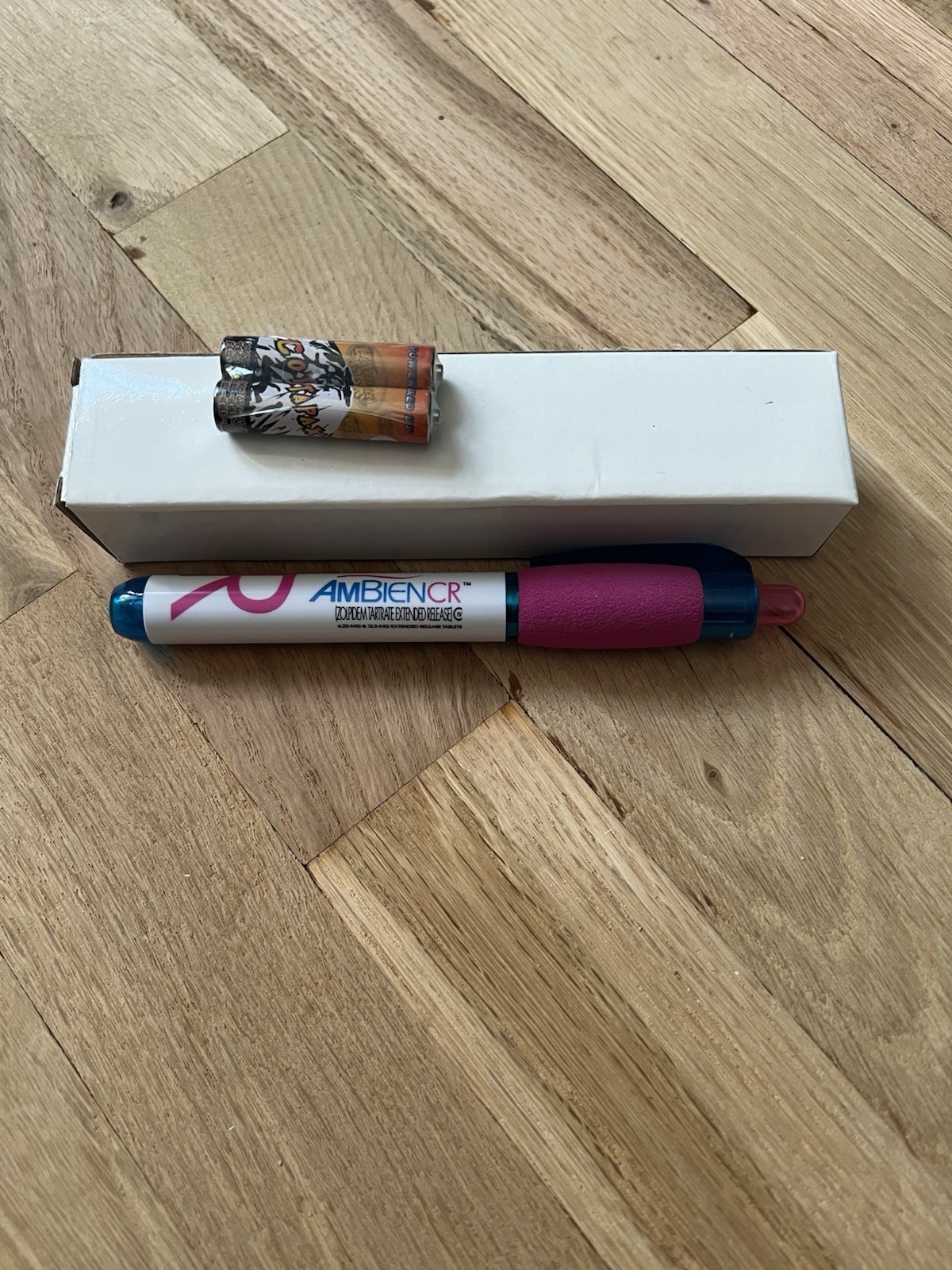 Ambien CR Light PEN Drug Rep Pharmaceutical Collectible New