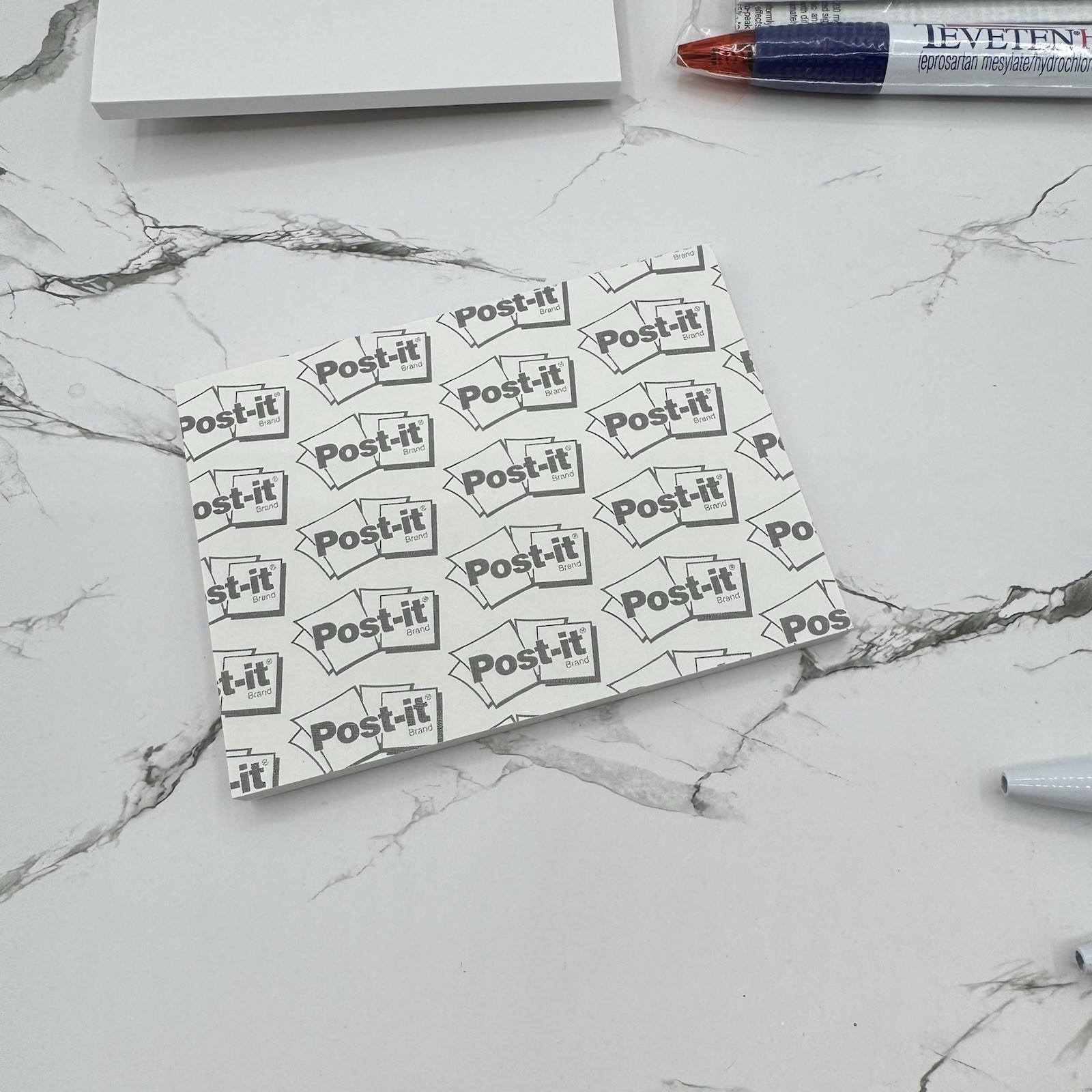 Drug Rep Teveten HTC Collectible Pharmaceutical Pens Sticky Note Pad Lot Sealed
