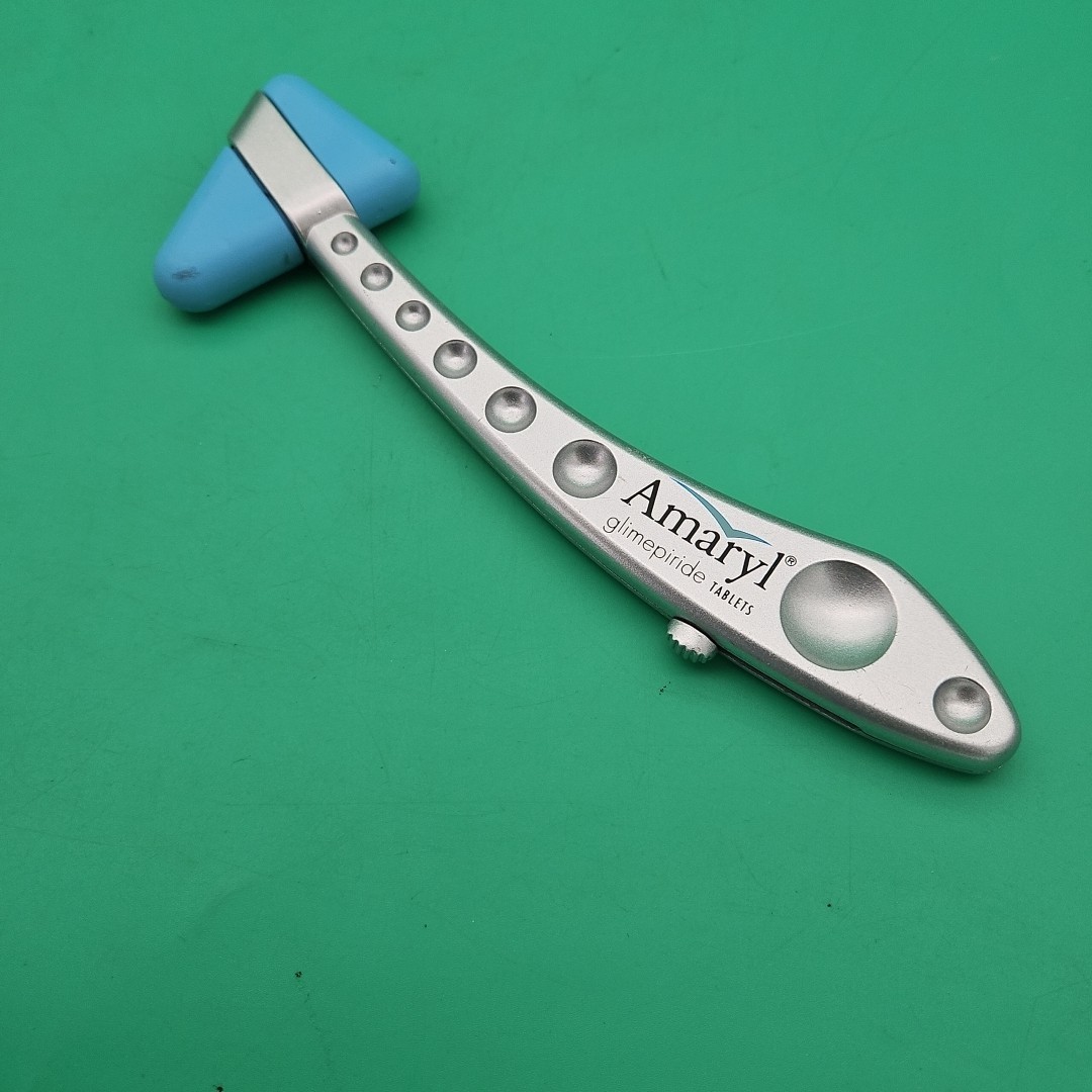 Lot Of 4 Medical Reflex Hammers Drug Rep Pharmaceutical Collectibles