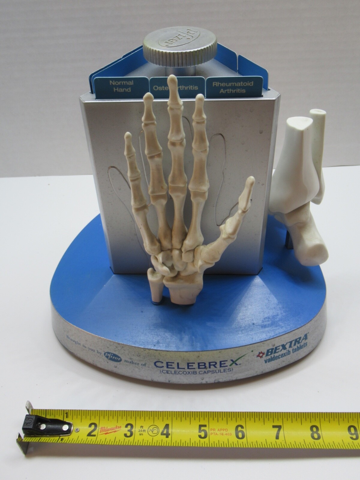 Pfizer Pharmaceutical Advertisement Celebrex Bextra Arthritis Display Model