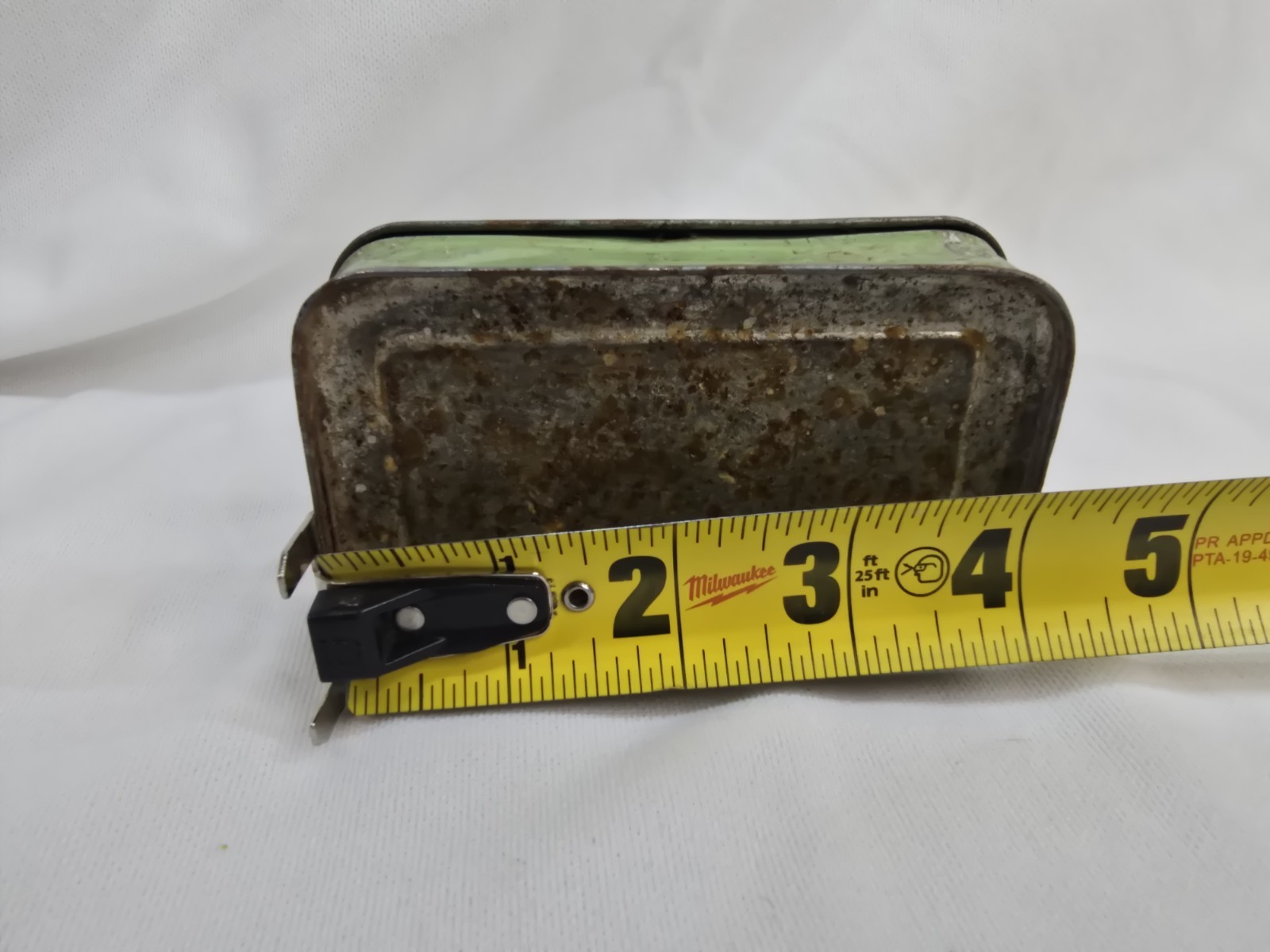 Antique 1930’s Bullard First Aid Pocket Packet Tin Kit W/ Bandages Gauze