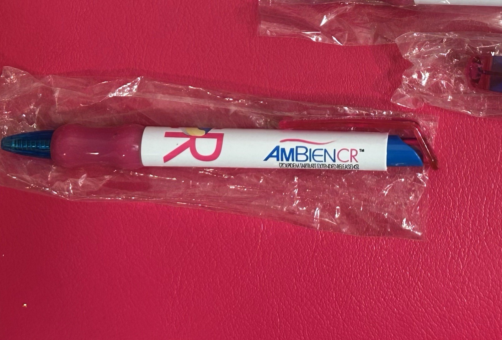 ONE AMBIEN CR Drug Rep Pharmaceutical Promo Advertising PEN Collectible Chubby