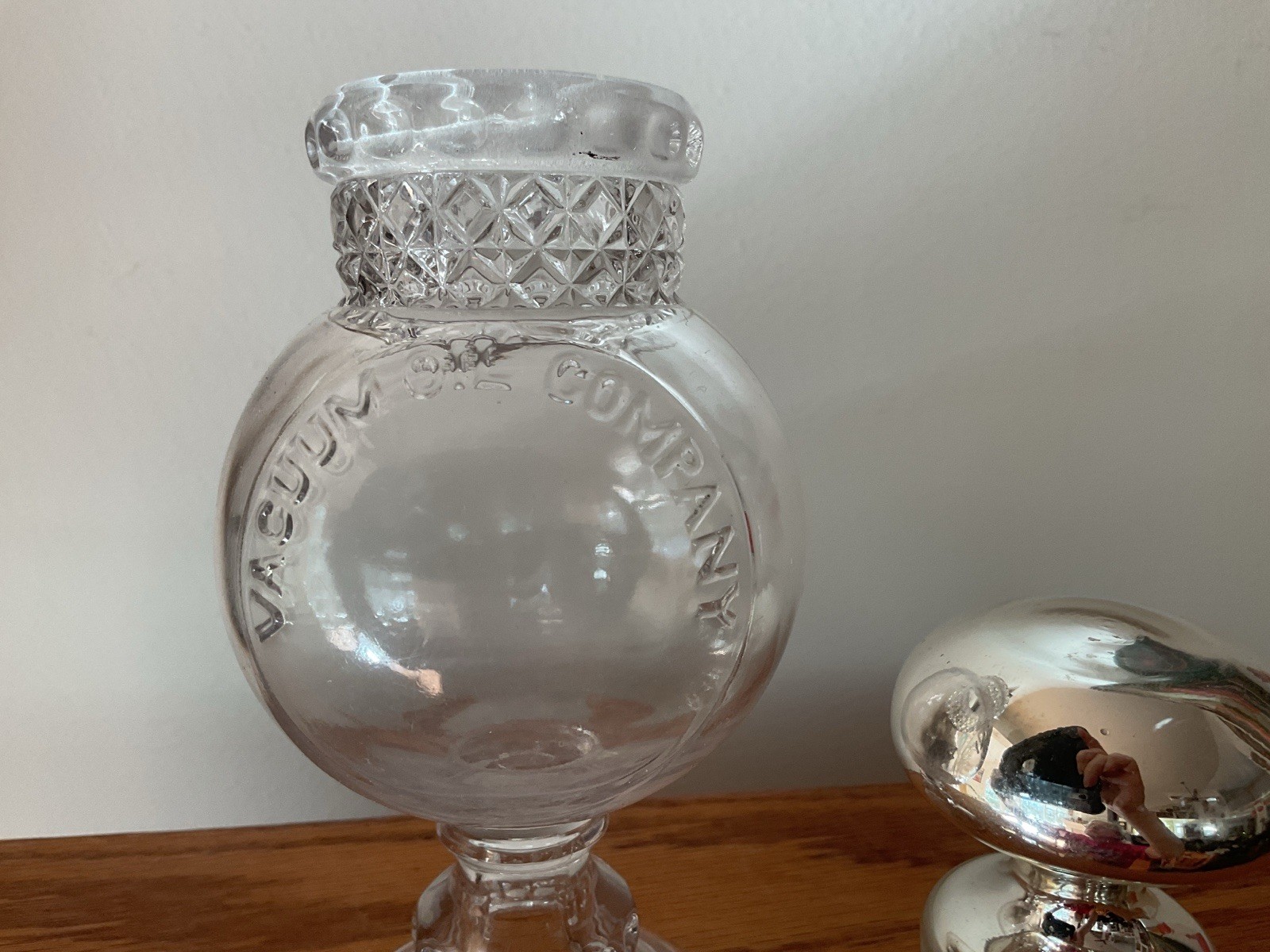 VTG.Dakota 5 INCH Vacuum Oil Co.Pharmacy Apothecary Display Jar 5” Mini RARE SZ.