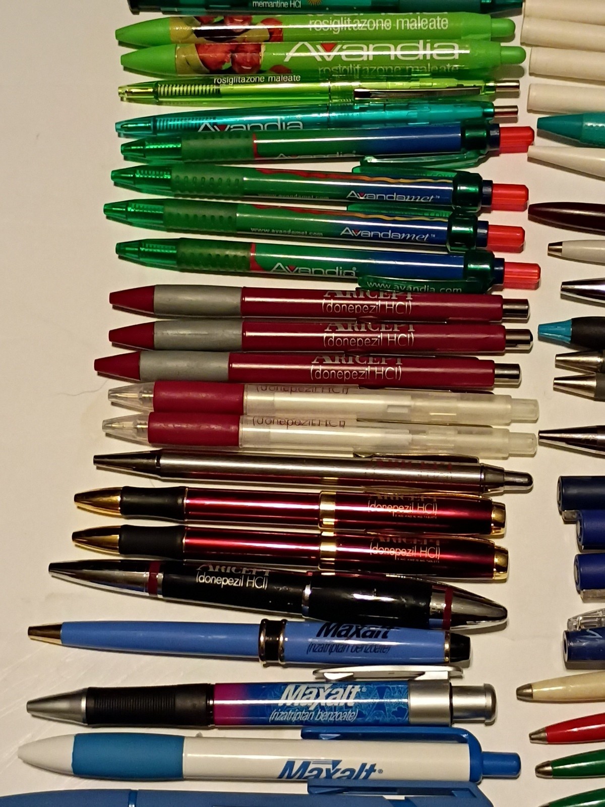 Pharmacy Drug Rep Advertising Mixed Pen Lot of 108 Instant Desk Drawer Full