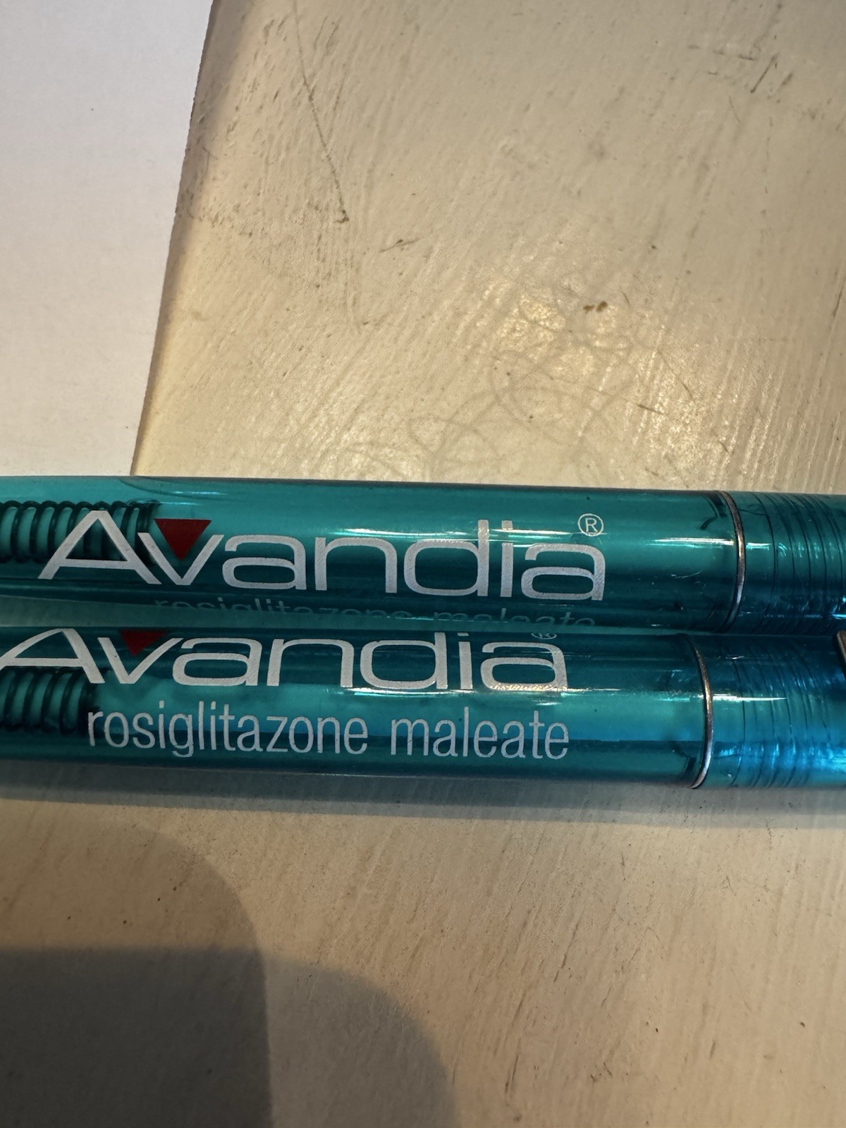 Avandia Pharmaceutical Drug Rep Pen Clear Blue Plastic Retractable Lot x2 New