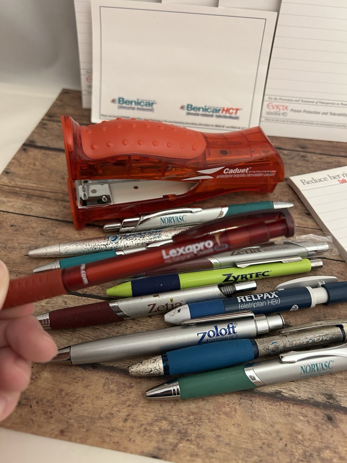 LOT 18 Advertising Pharmaceutical Drug Rep Promo Pens Stapler Notepads Untested