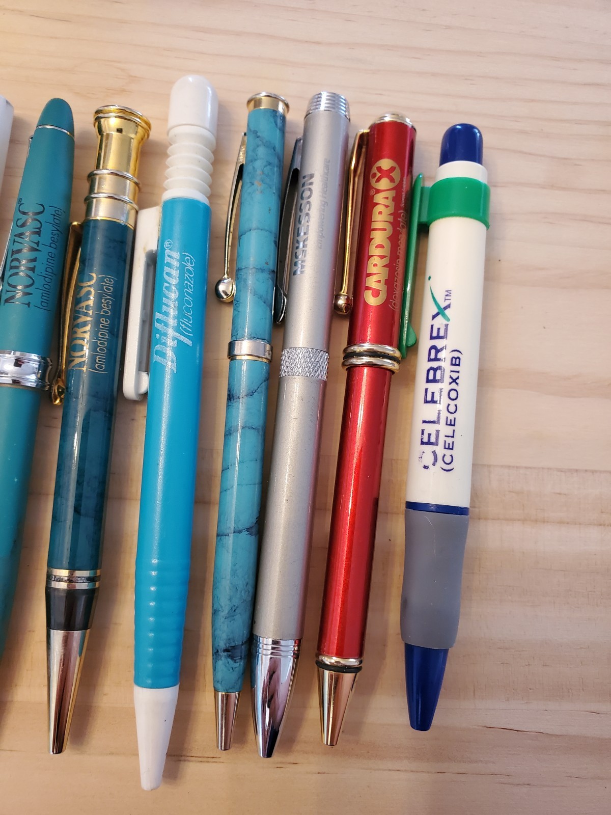 Lot 9 Drug Rep Pens Pfizer Pharmaceutical Celbrex Cardura Norvasc Diflucan Etc