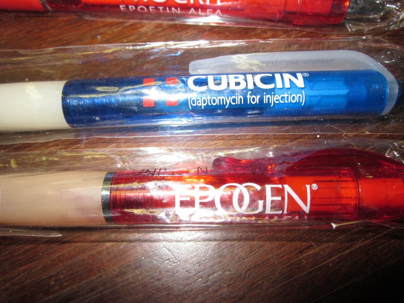 LOT OF 5 HARD TO FIND DIFFERENT NEW DRUG REP PENS IN PLASTIC SLEEVES