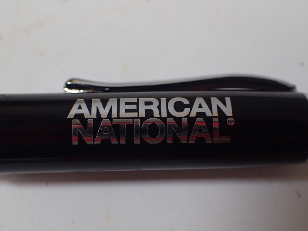 (18) High-End Pharmaceutical & More Advertising Pens Plastic & Metal Some Lights