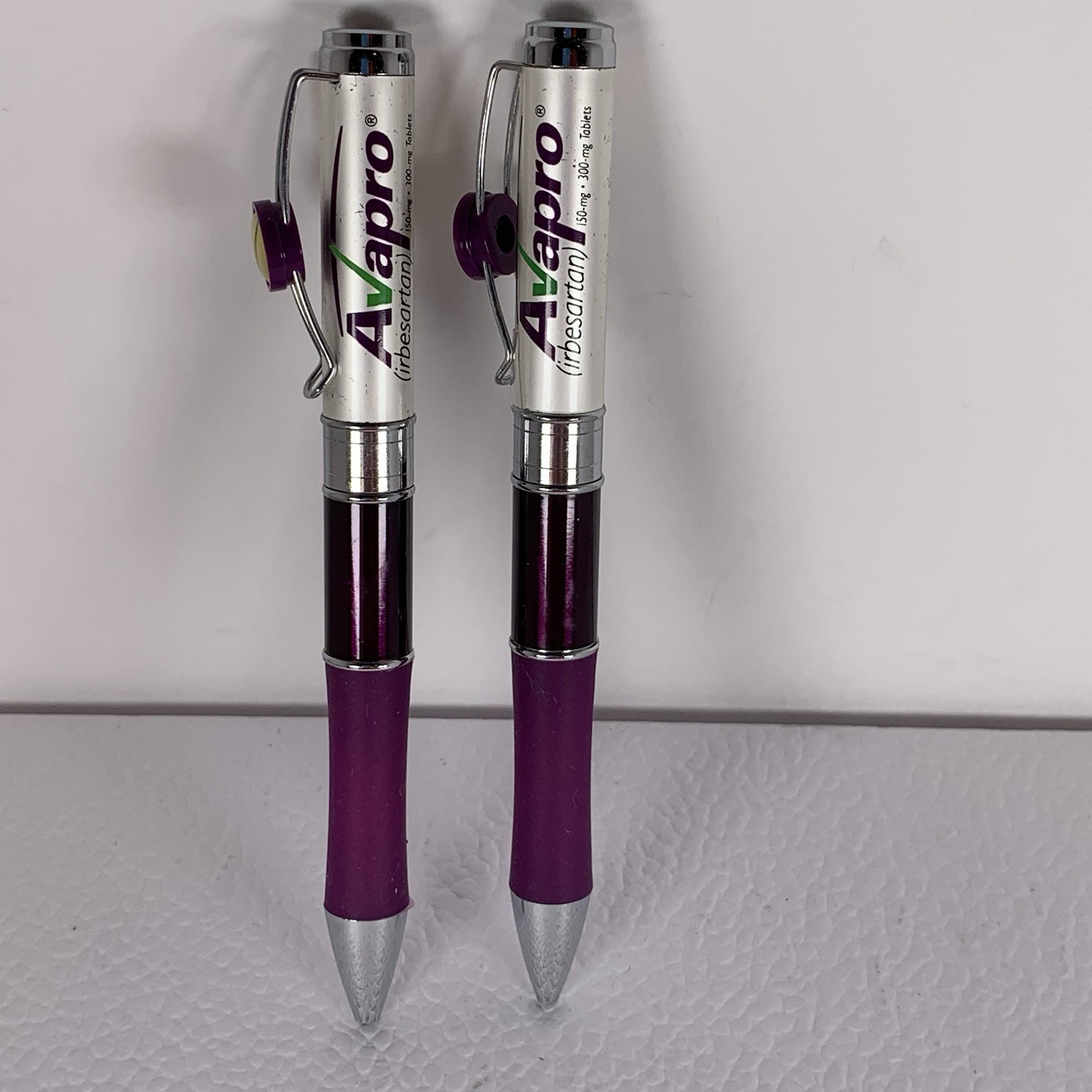 Avapro Drug Rep Pen Pharmaceutical Advertising Twist Metal (2) Original Owner ￼