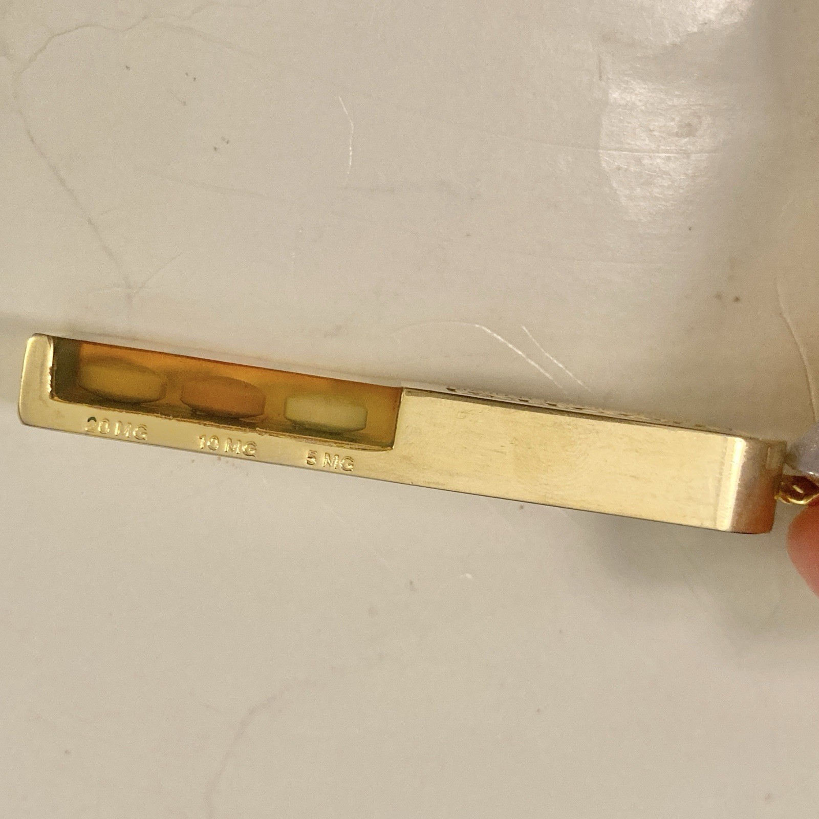 Vasotec Enalapril Maleate MSD Drug Pharmaceutical Representative Keychain Gold