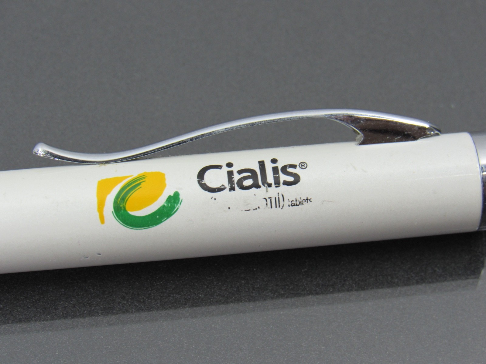 Cialis METAL PEN Bumpy Gripper Nail Head Clicker Drug Rep Pharmaceutical Promo