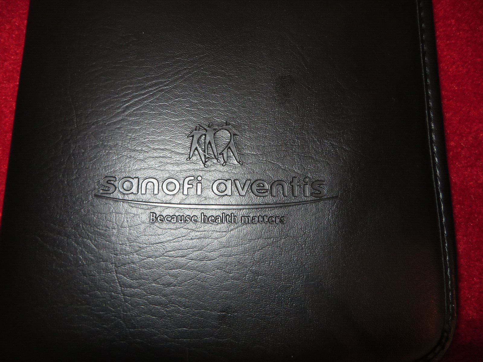 Vintage Sanofi Aventis Pharmaceutical Portfolio / Binder with Treatment Planner