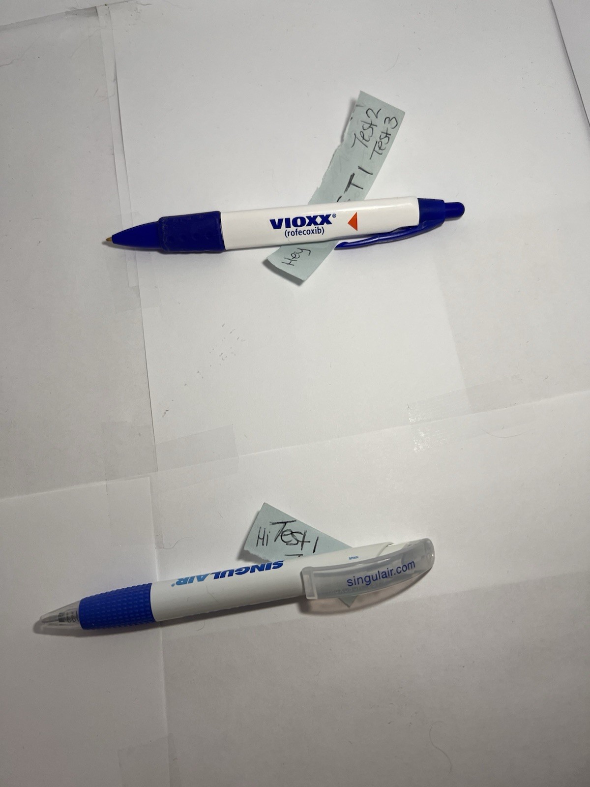 Singulair & VOIXX – Pharmaceutical Drug Rep Pens Advertise Plastic 1 each