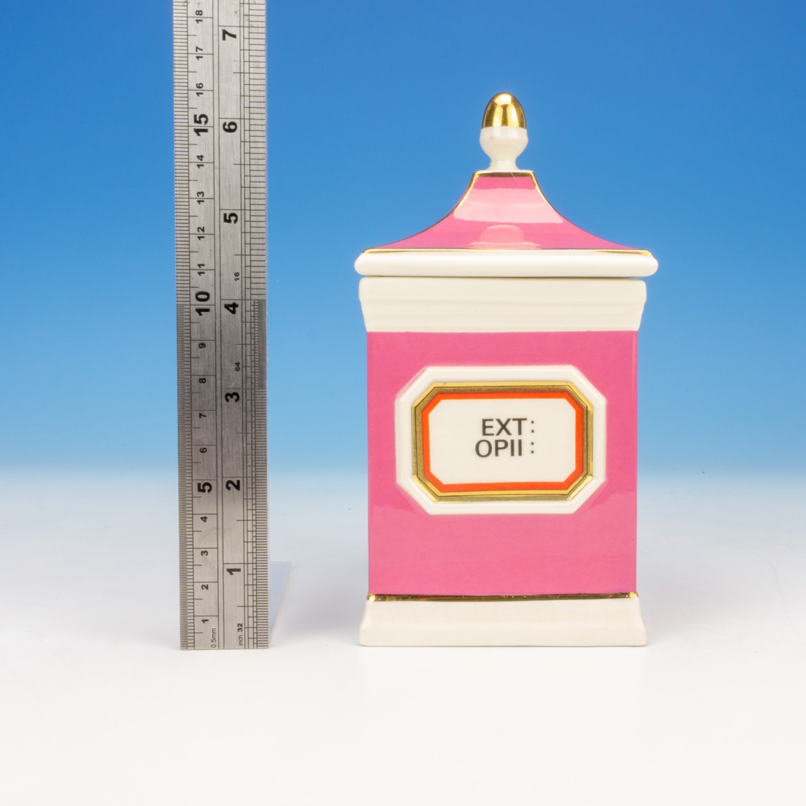 Gladstone Pottery – Ext:Opii: – Apothecary Chemist Jar – Made For Chalsyn