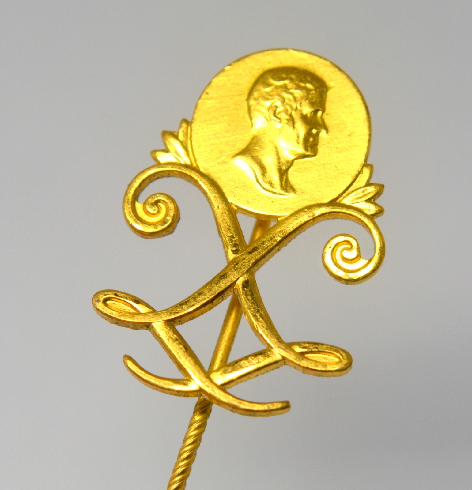 SWEDEN PEHR HENRIK LING – SPORRONG & CO – OLD GILDED PIN BADGE