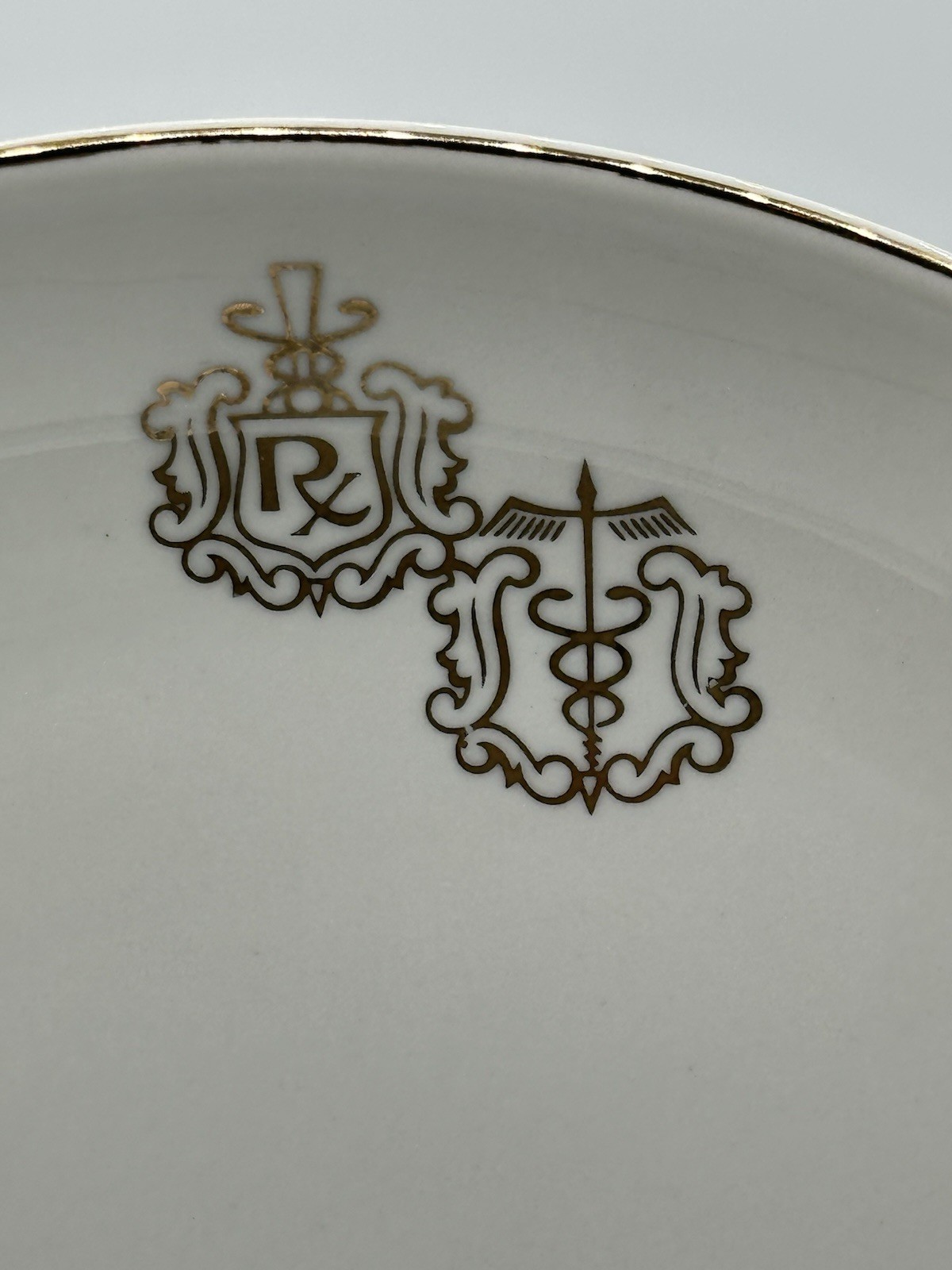 Set of 8 Vintage Crestware Rx Pharmacist Caduceus Salad Dessert Plates 7.5″