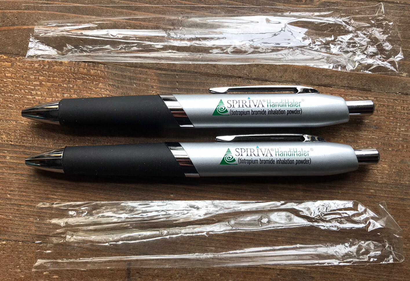2 SPIRIVA PHARMACEUTICAL DRUG REP PENS