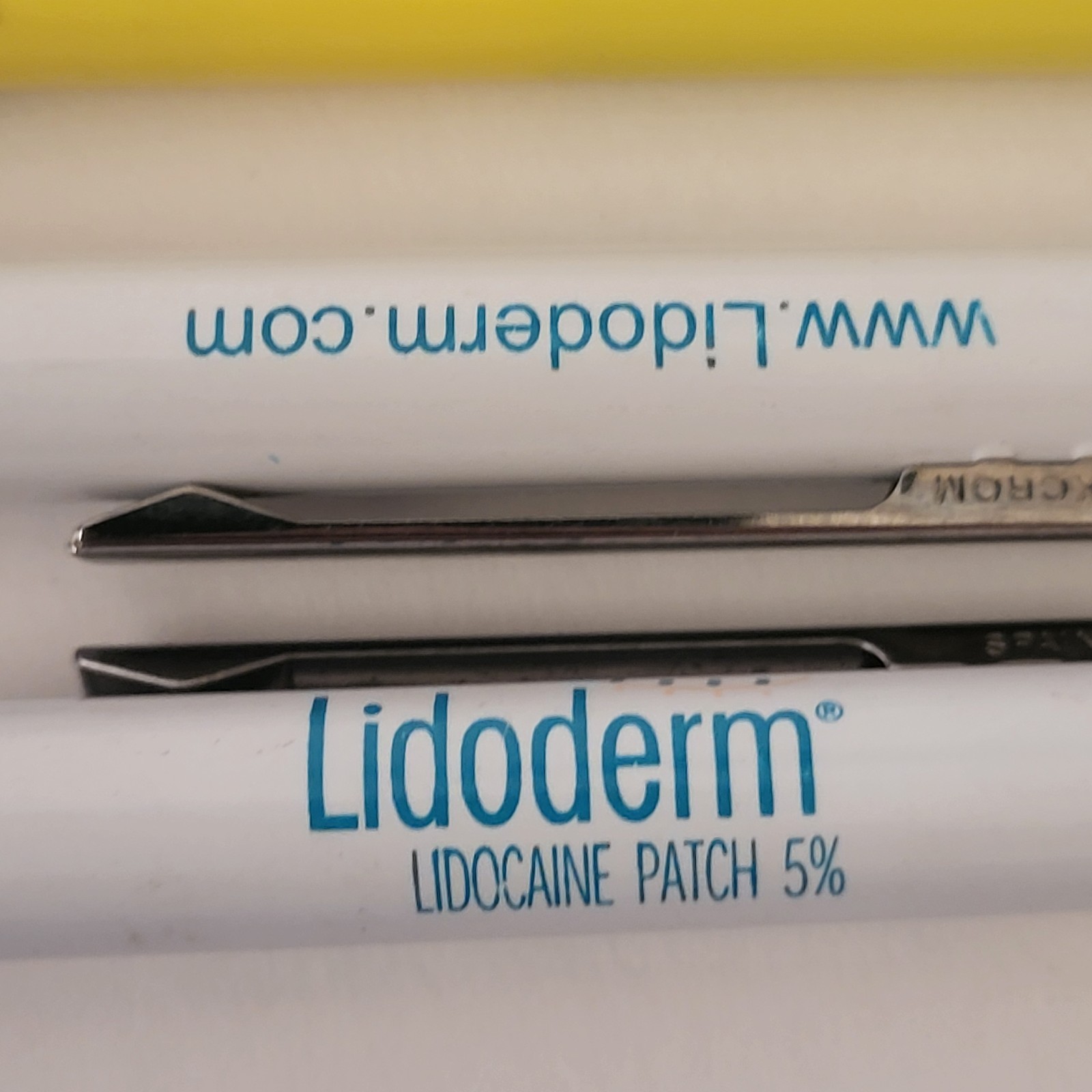 Pharmaceutical Drug Rep Pen Lot (7) Lidoderm Zemuron Zoloft Skelaxin Collectible