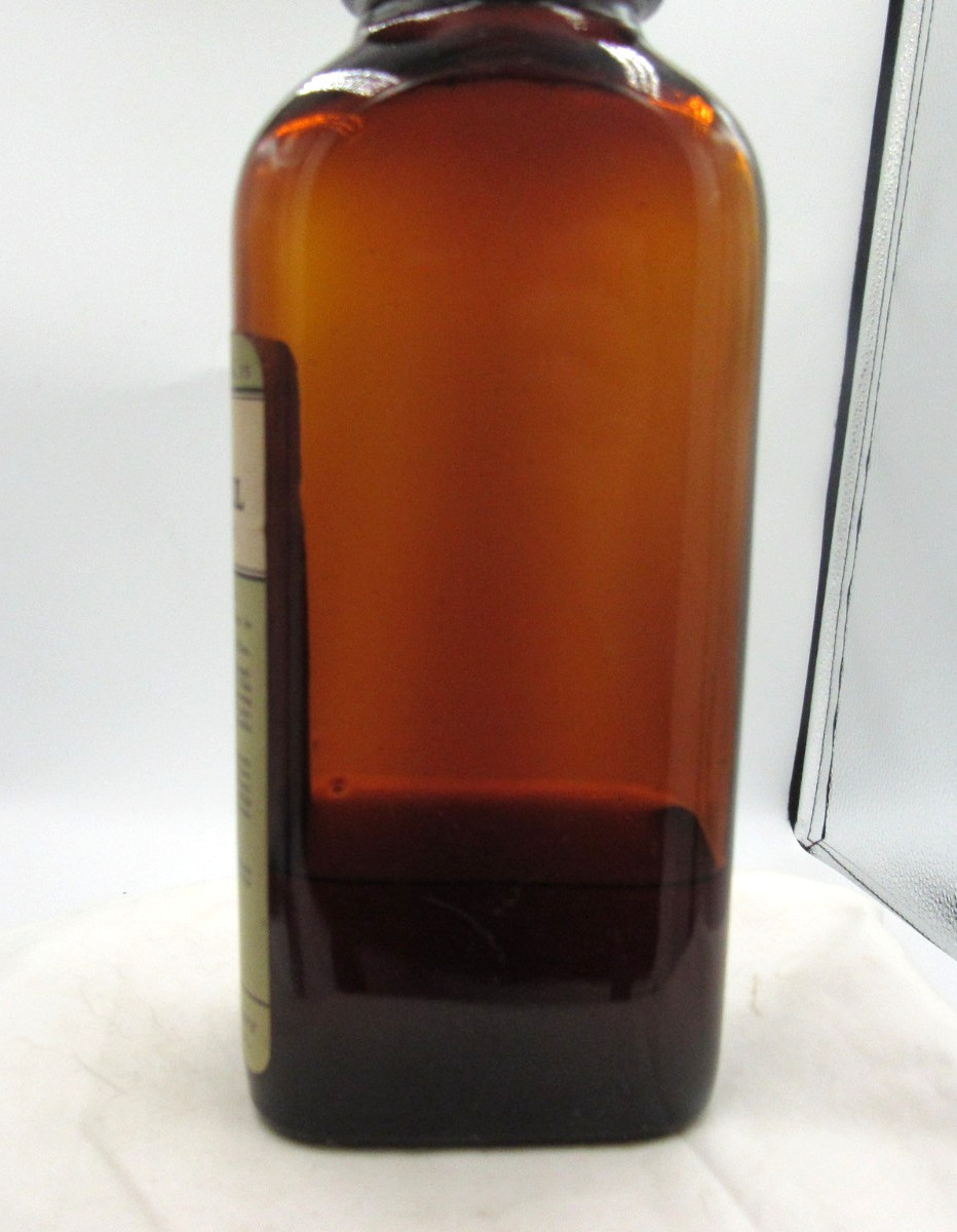 MM – 1930’s Eli Lilly Liq. Cologel Indianapolis Ind 7 7/8″ Amber Medicine bottle