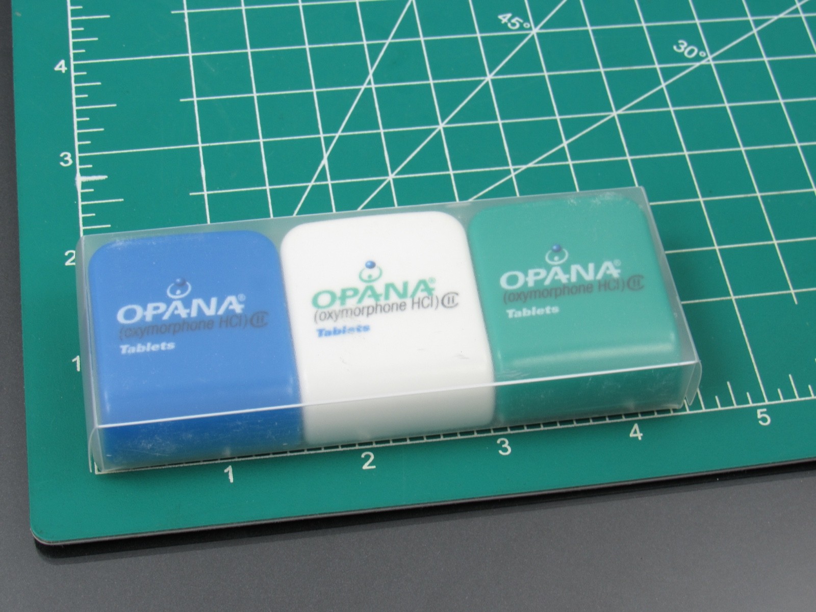 OPANA Oxymorphone CII MAGNET CLIP Set Drug Rep Pharmaceutical Promo Lot of 3