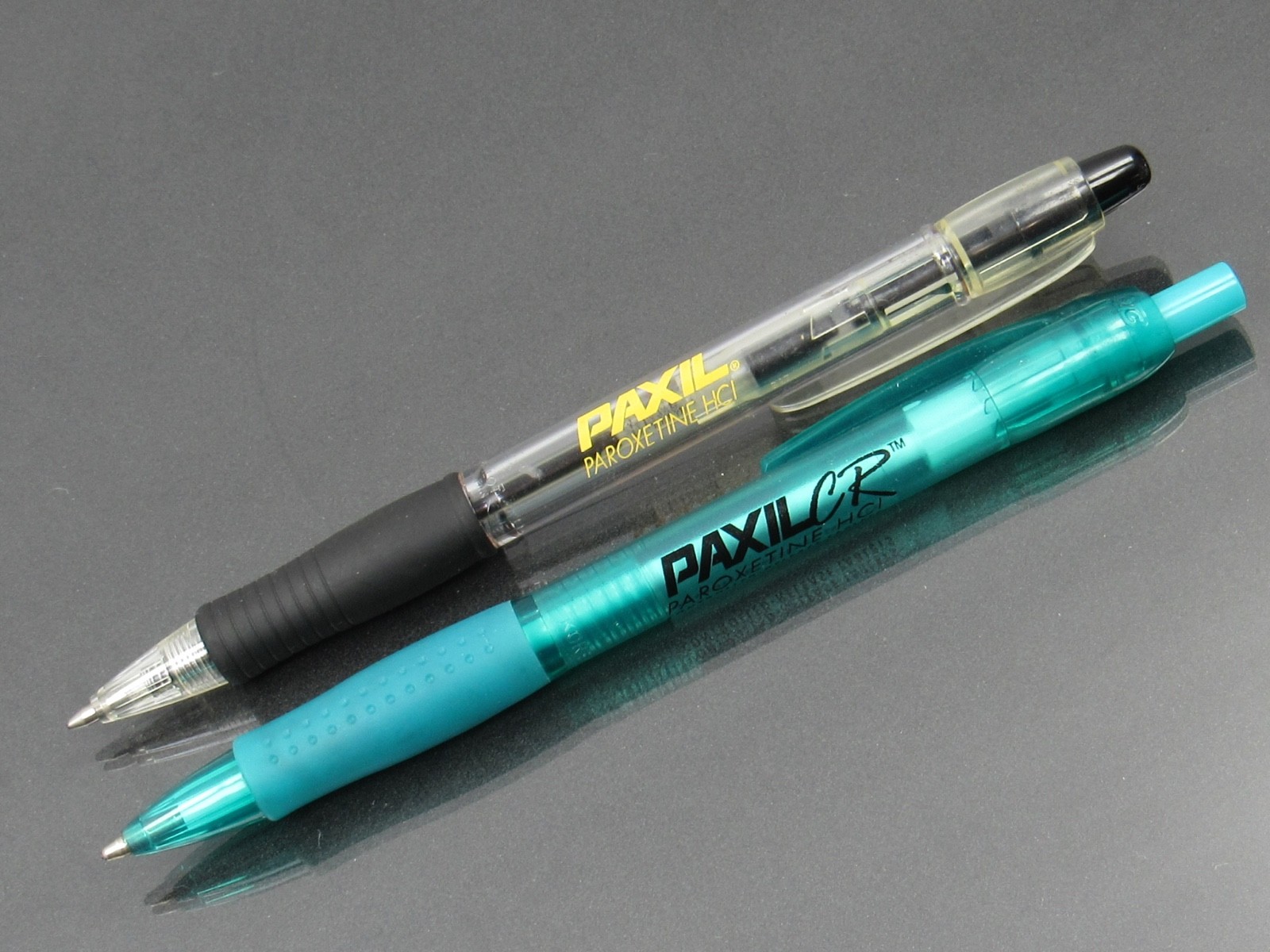 Translucent Paxil PENS Drug Rep Pharmaceutical Promo Medical Advertising Lot x2