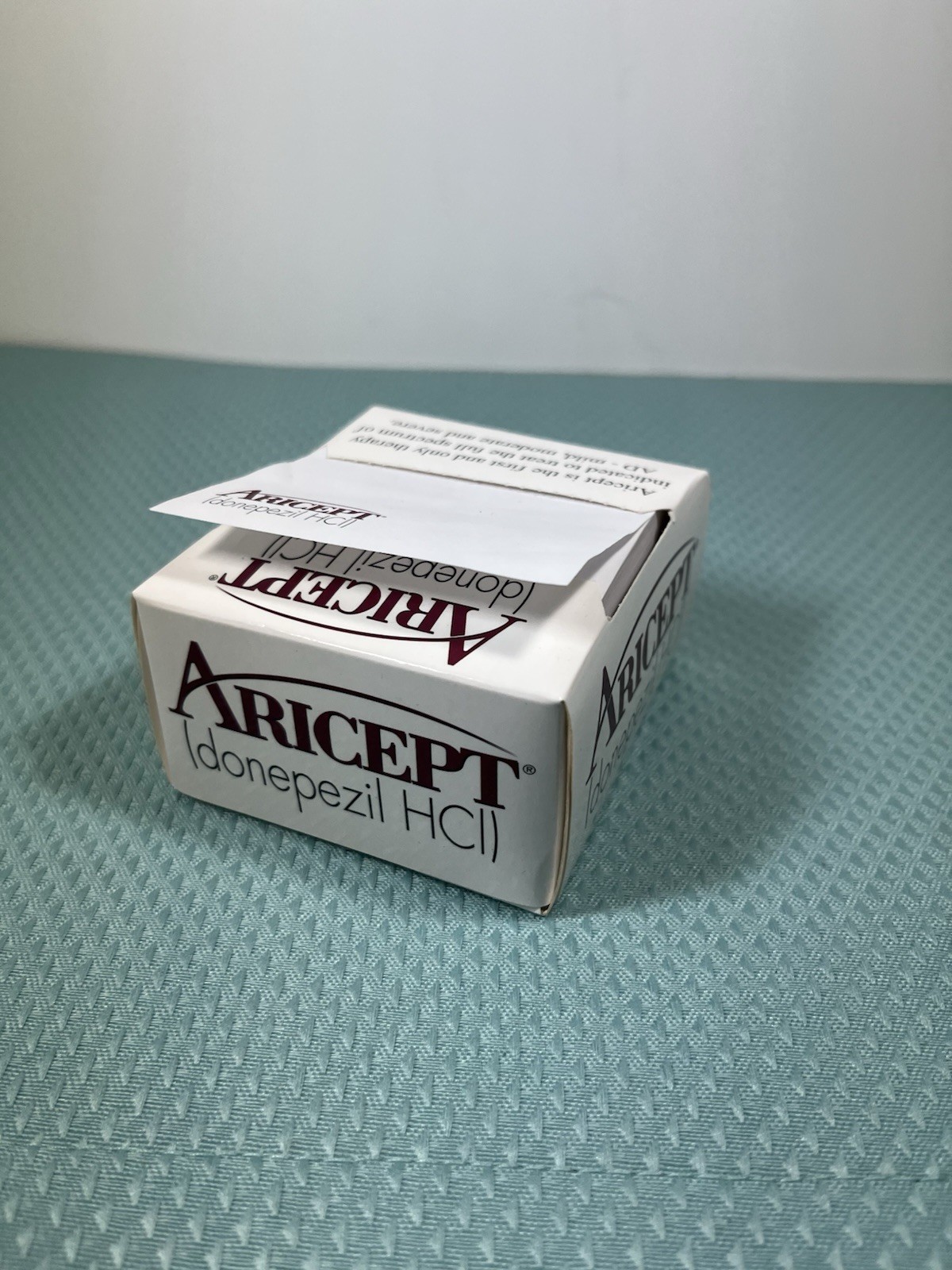 Aricept Pharmaceutical Drug Rep Sticky Notes And Carrier