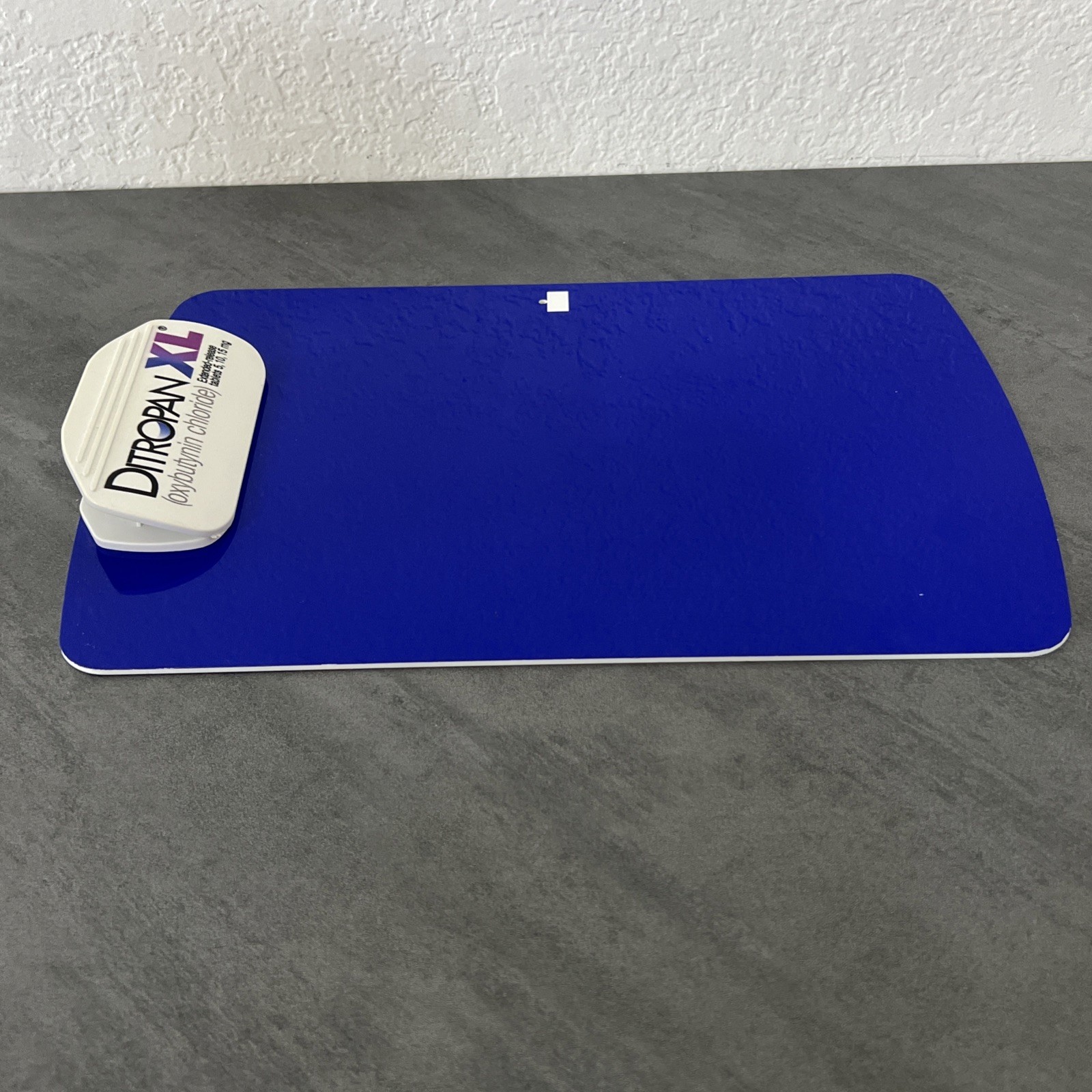 RARE Ditropan XL Blue Plastic Clipboard Drug Rep Promo Pharmaceutical Oxybutynin