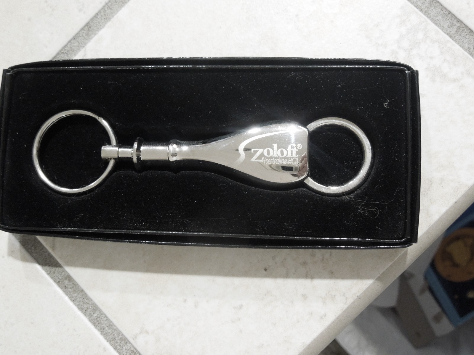 Rare ZOLOFT Pharmaceutical Drug Rep Promo Silver Tone Keychain NIB ~ 4.5″ Long