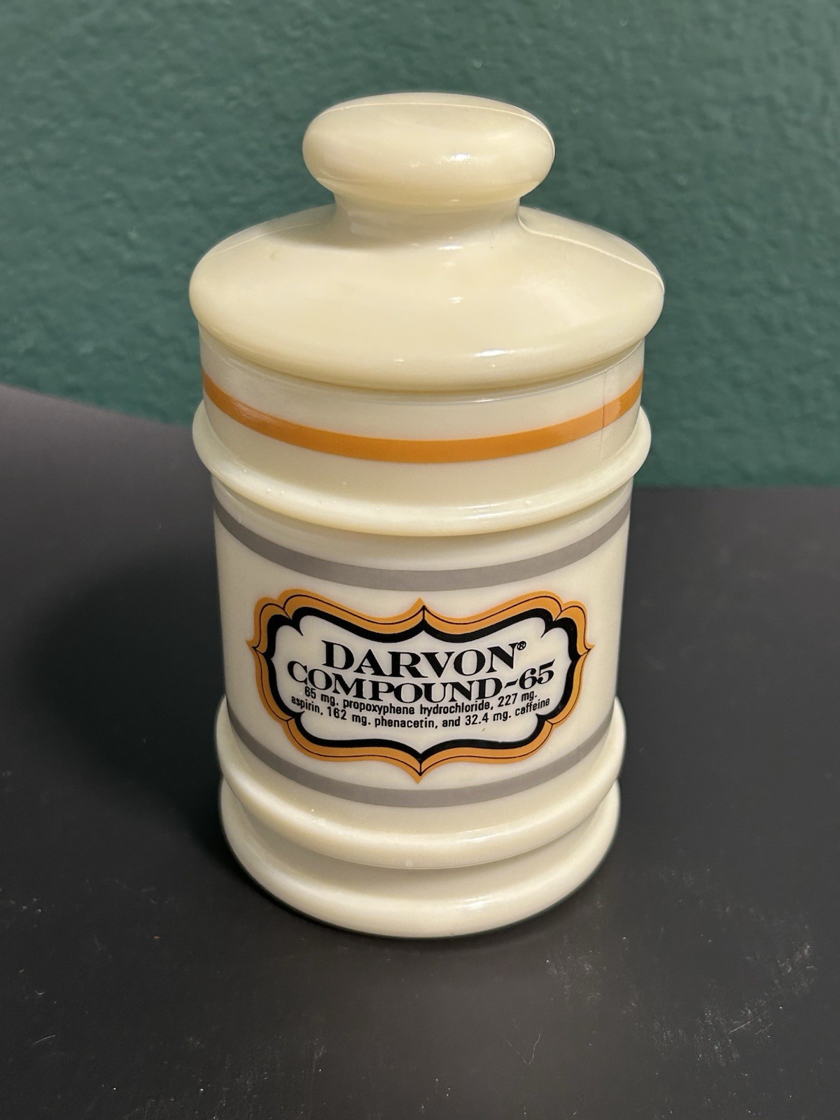 Darvon Compound – 65 Custard Glass Apothecary Jar Great Graphics Vintage Pharma