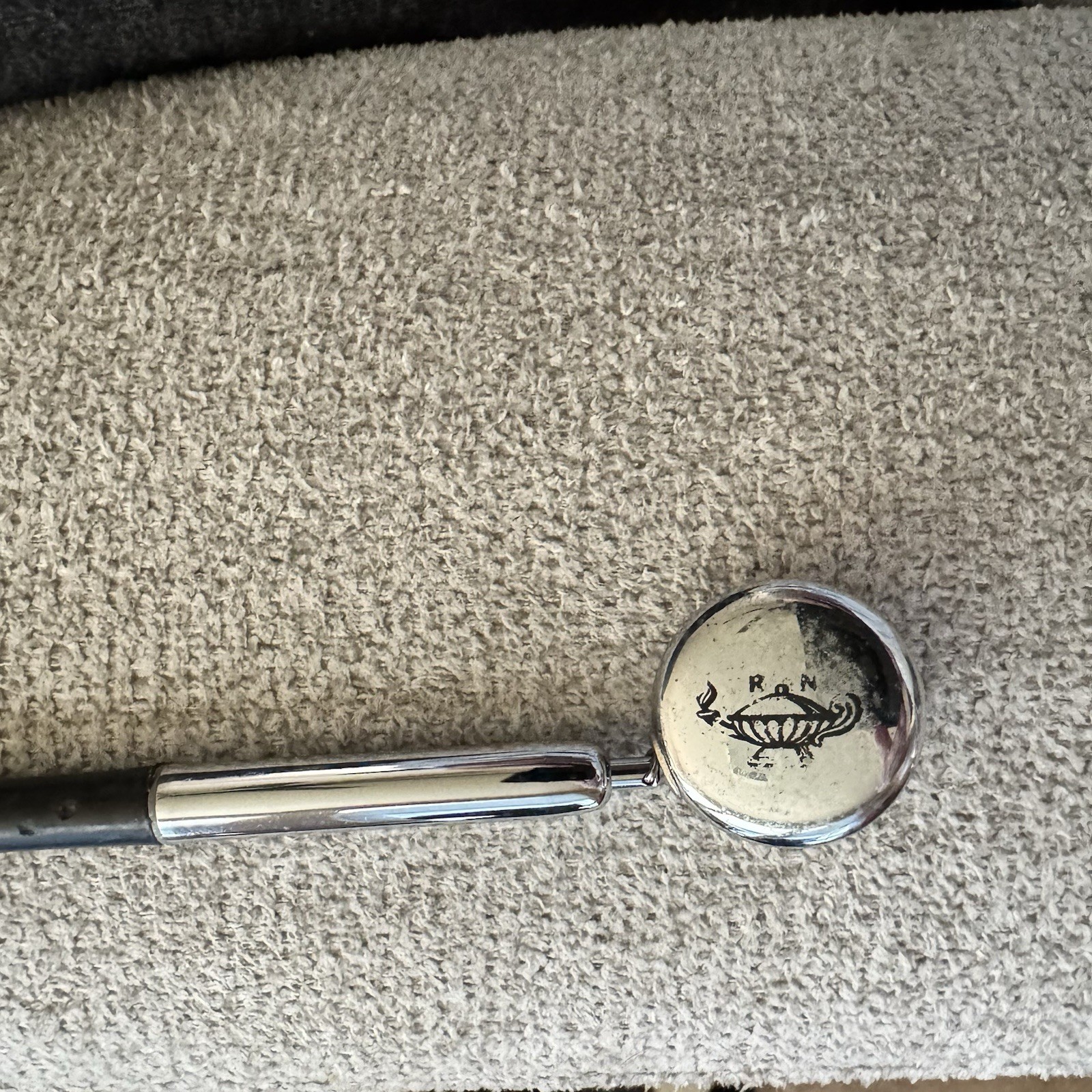 Rare Pysch Drug Rep Pen w/ RN Holder pin with retractable chain works