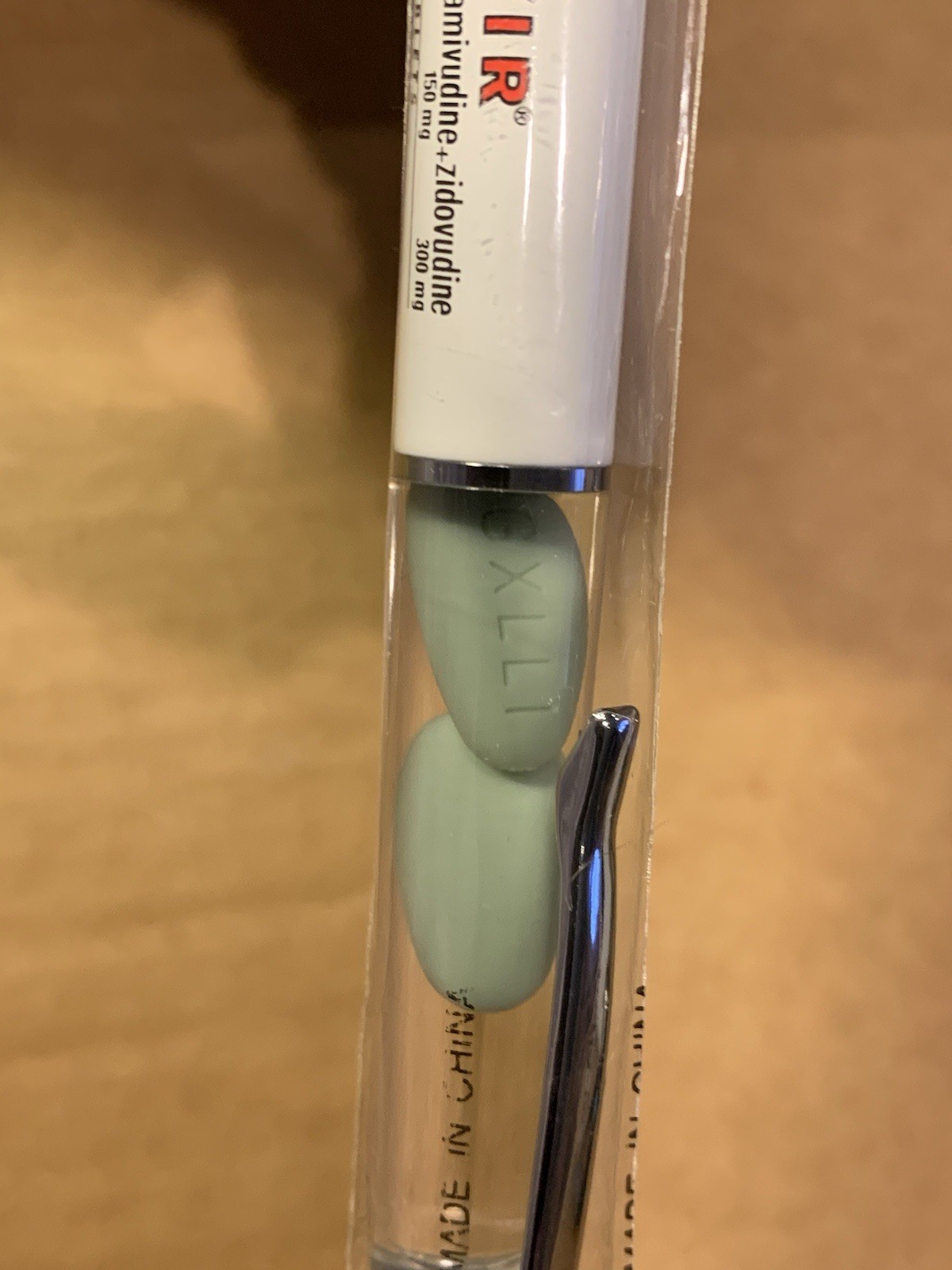 VTG Drug Rep Pen Pharmaceutical White,floating Tablets Unique Pen New in Plastic