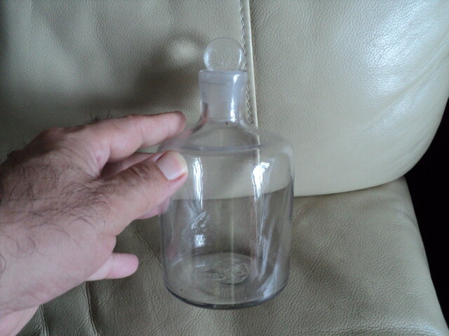 ANTIQUE HAND MADE CHEMIST / PHARMACY BOTTLE WITH STOPPER 17cm