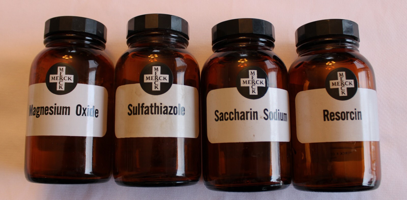 LOT OF 4 VINTAGE AMBER MEREK PHARMACEUTICAL APOTHECARY-MEDICINE BOTTLES 5″ JARS