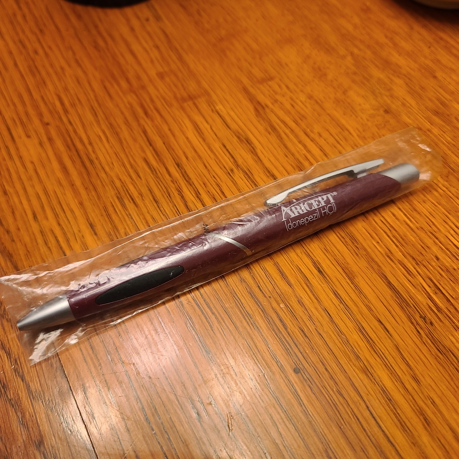 ARICEPT Pharmaceutical Drug Rep Heavy MetalPen Advertising Collectible Writes