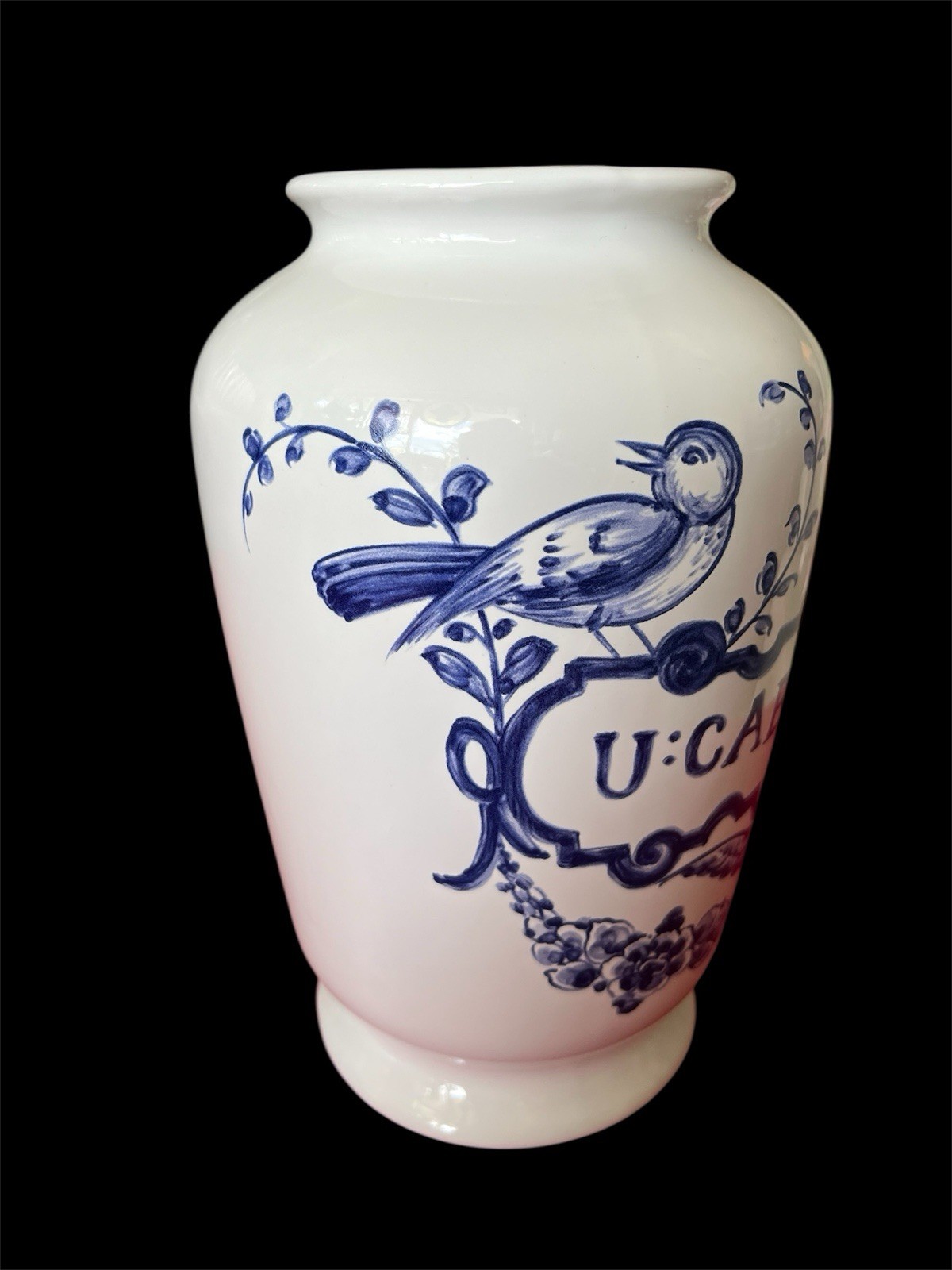 VINTAGE LILLY BLUE WHITE CERAMIC PHARMACY APOTHECARY JAR VASE U:CAELFUL:FO