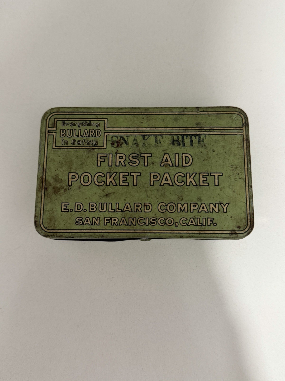 Vintage 1930s Bullard first aid snakebite pocket packet with contents