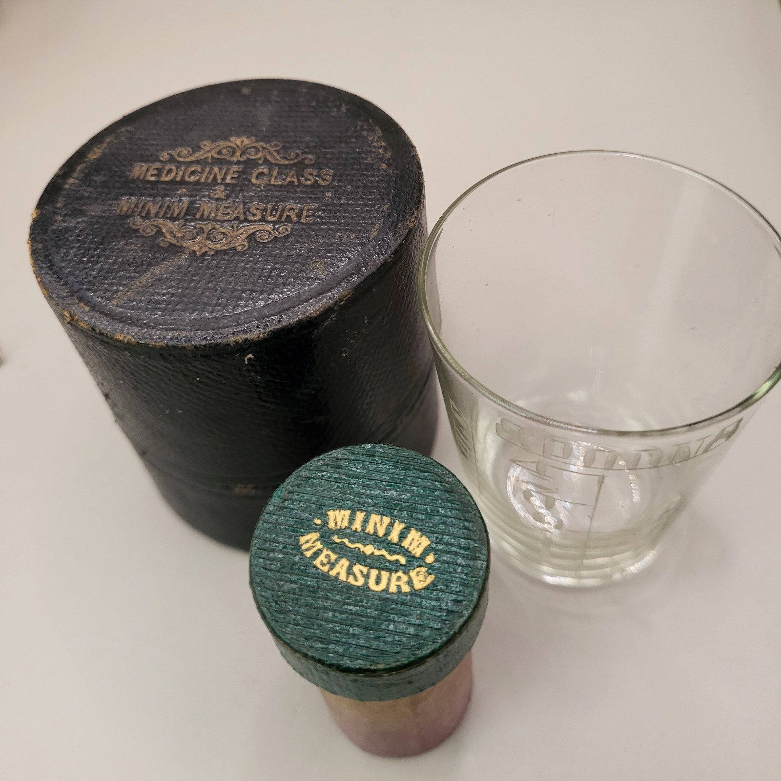 Antique Measuring Glasses & Cases. Refxad
