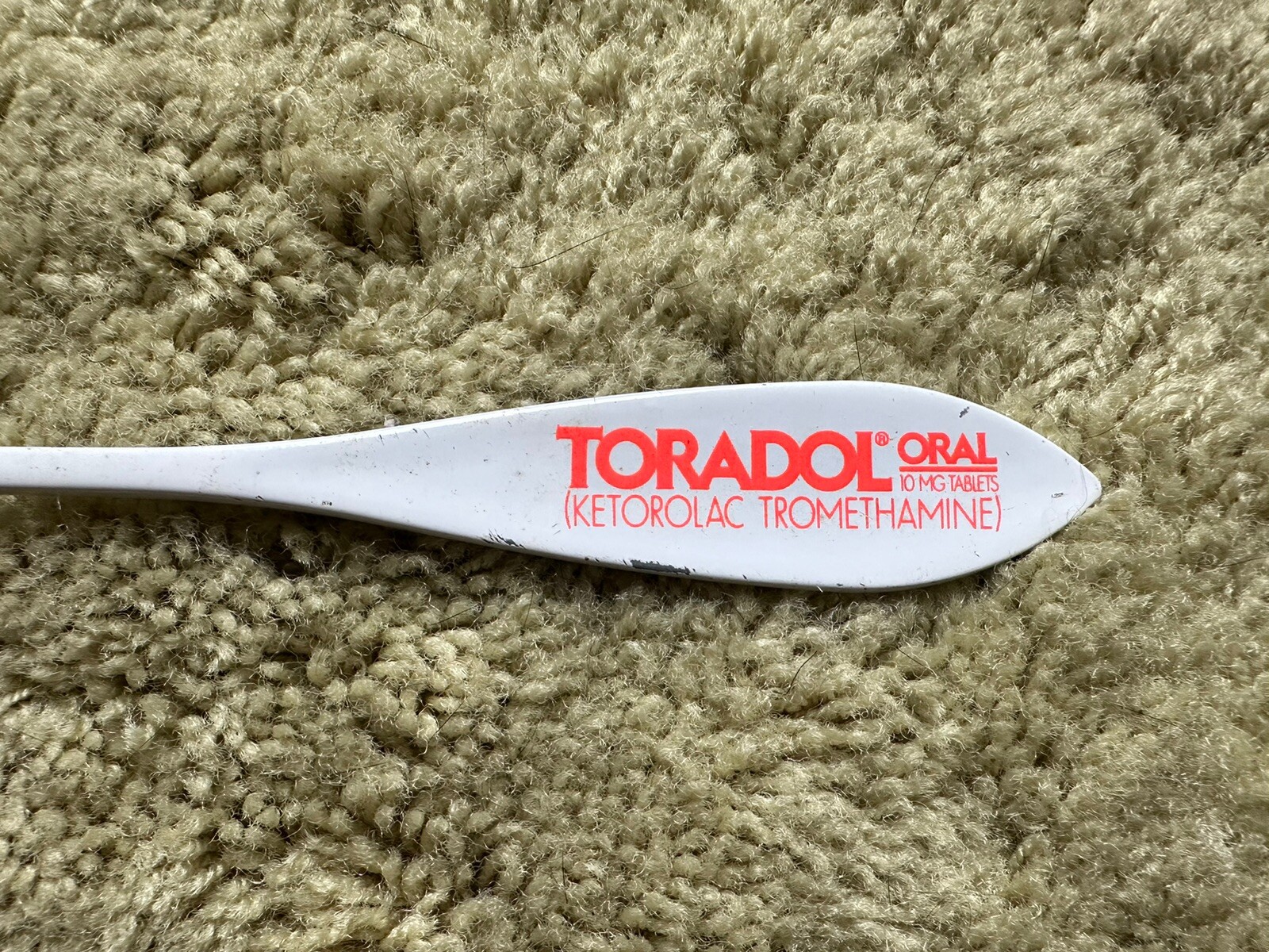Vintage Toradol Drug Rep Advertisement reflex Hammer
