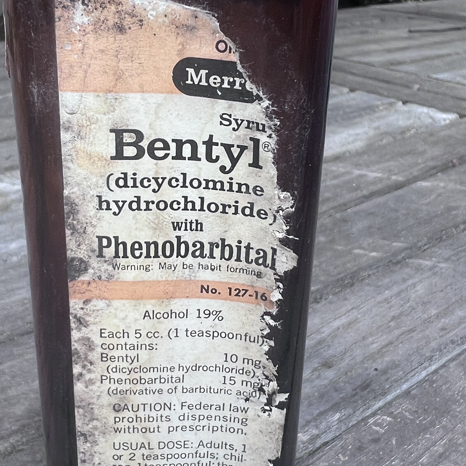 Vintage Bentyl Phenobarbital Merrel EMPTY Amber Pharmacy Bottle 127-16
