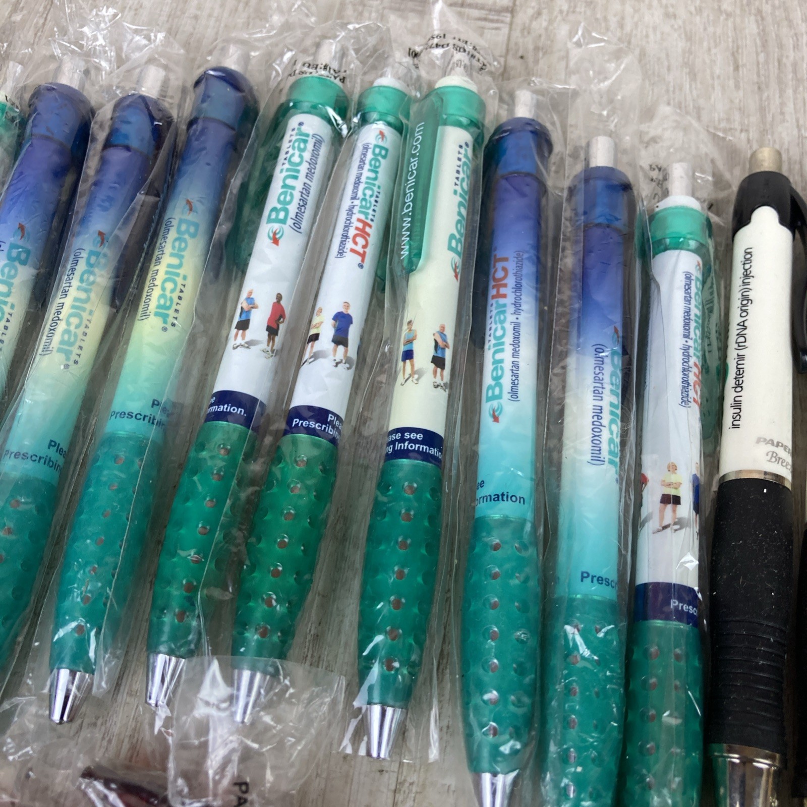 Lot of 52 Metal and Plastic Pharmaceutical Drug Rep Pens Medical Collectibles