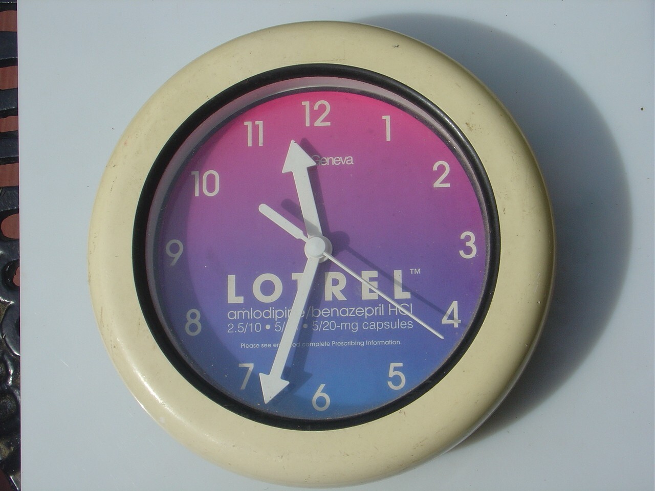 Lotrel Hanging Wall Clock Promotional ? Pharmaceutical Advertising Drug Sale Rep
